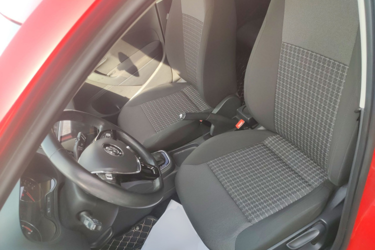 Volkswagen Polo 2017 صورة سيارة #19