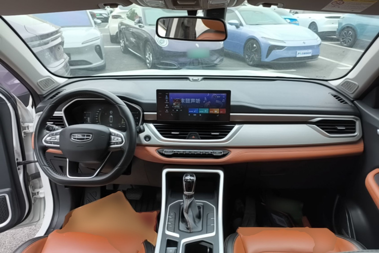 GEELY Vision X6 2021 car image #11