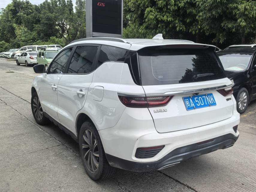GEELY Vision X6 2020 car image #4