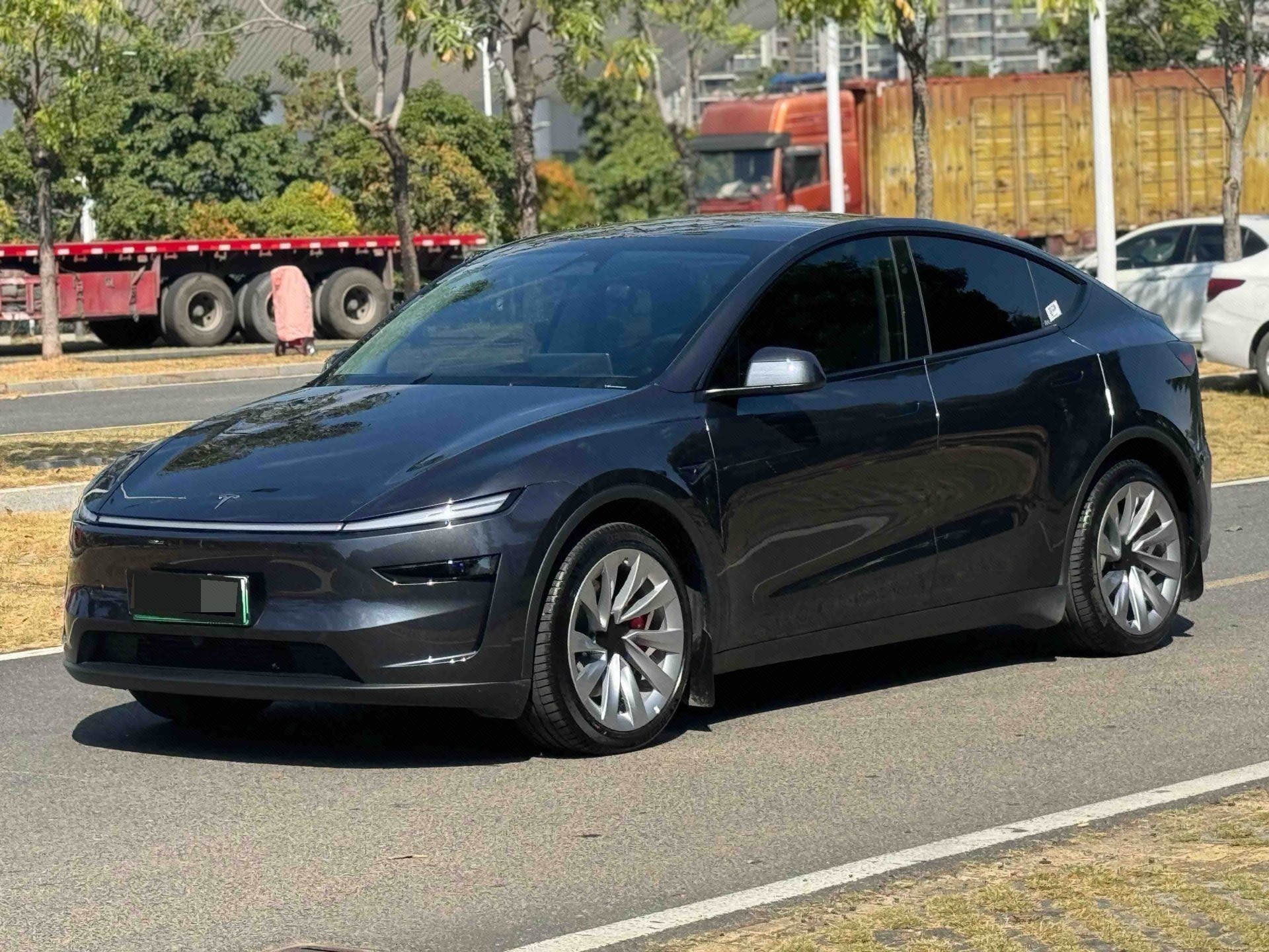 Tesla Model Y 2026 Tesla Model Y 2026 car image