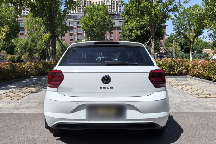 Volkswagen Polo 2023 car image #6