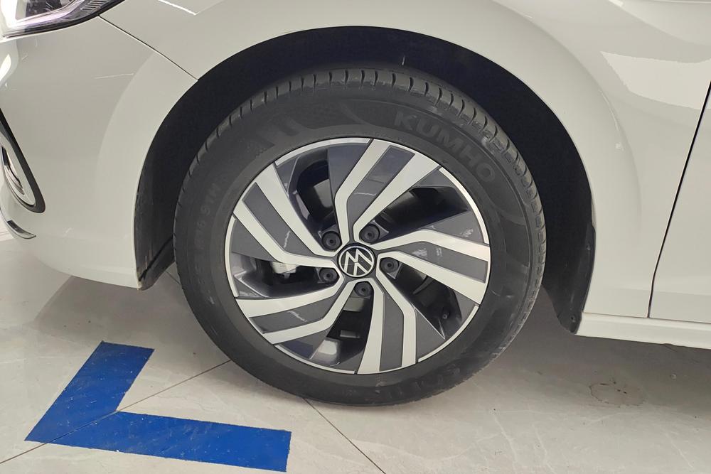 Volkswagen Bora 2022 car image #8