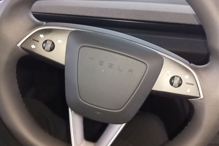 Tesla Model 3 2023 #11 Tesla Model 3 2023 car image #11
