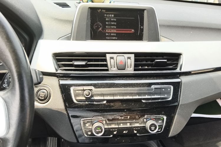 BMW X1 2016 immagine di auto #15