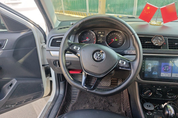 Volkswagen Lavida 2018 car image #12