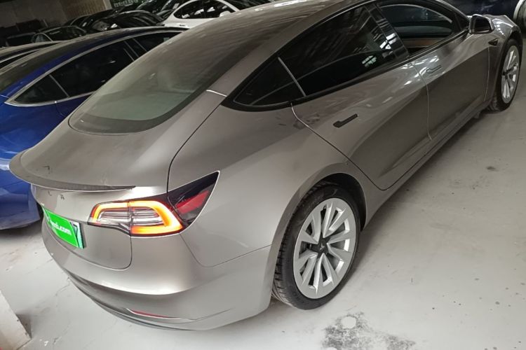 Tesla Model 3 2022 #5 Tesla Model 3 2022 car image #5