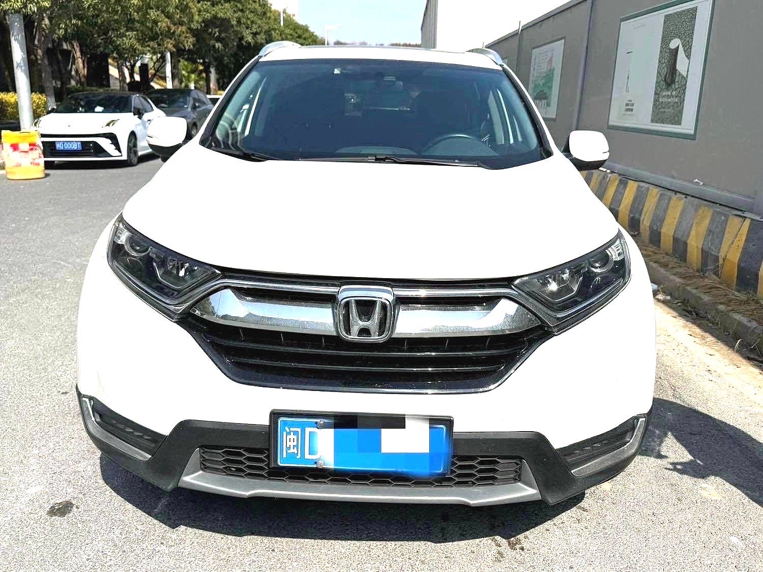 Honda CR-V 2020 car image #2