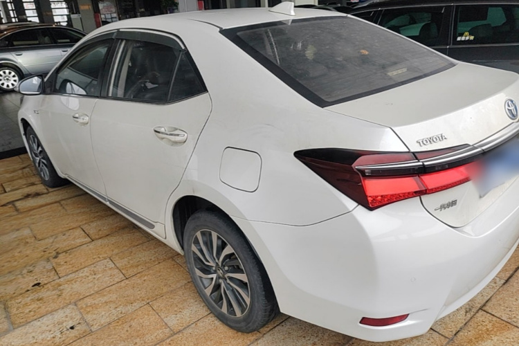 Toyota Corolla 2017 car image #5