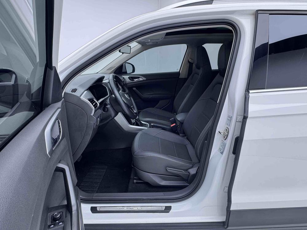 Volkswagen T-Cross 2021 car image #10