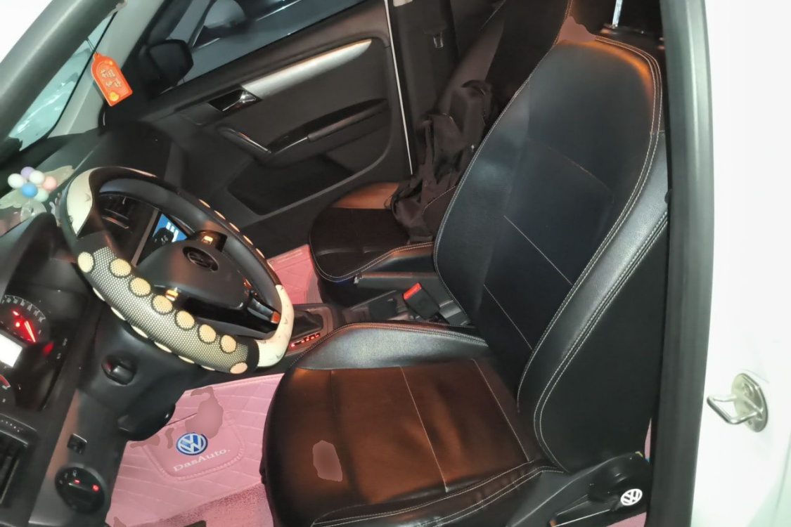 Volkswagen Lavida 2018 car image #18