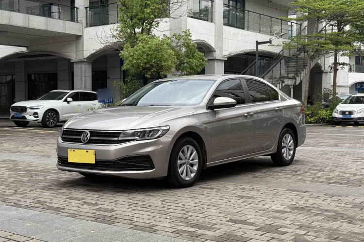 Volkswagen Bora 2019 car image #2