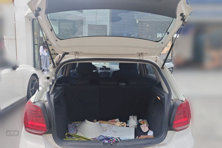 Volkswagen Polo 2017 car image #21