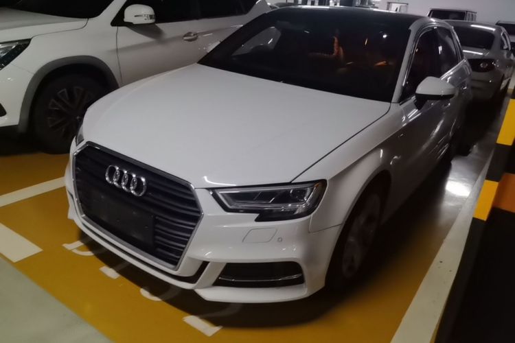 Audi A3 2019 #2 Audi A3 2019 car image #2
