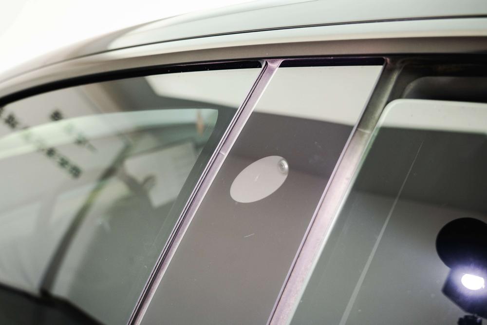 Tesla Model 3 2023 car image #12