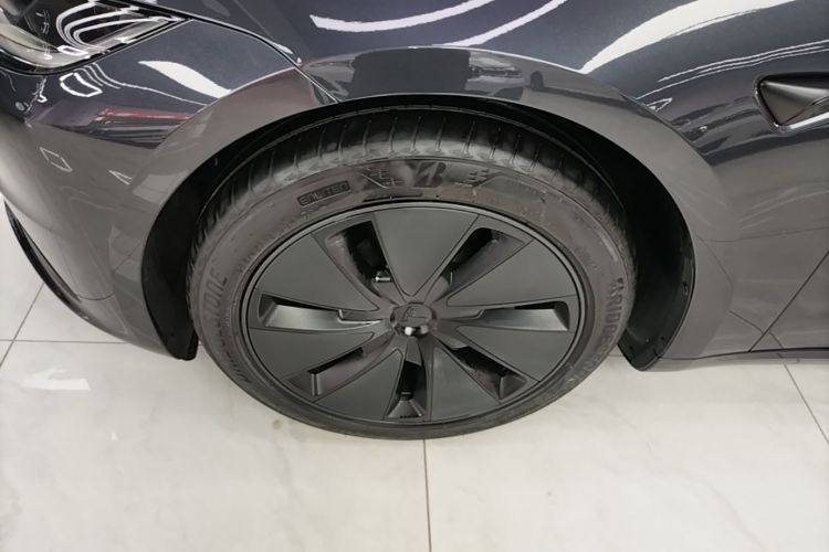 Tesla Model 3 2025 #9 Tesla Model 3 2025 car image #9