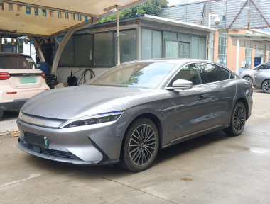 BYD Han 2022 immagine di auto 
