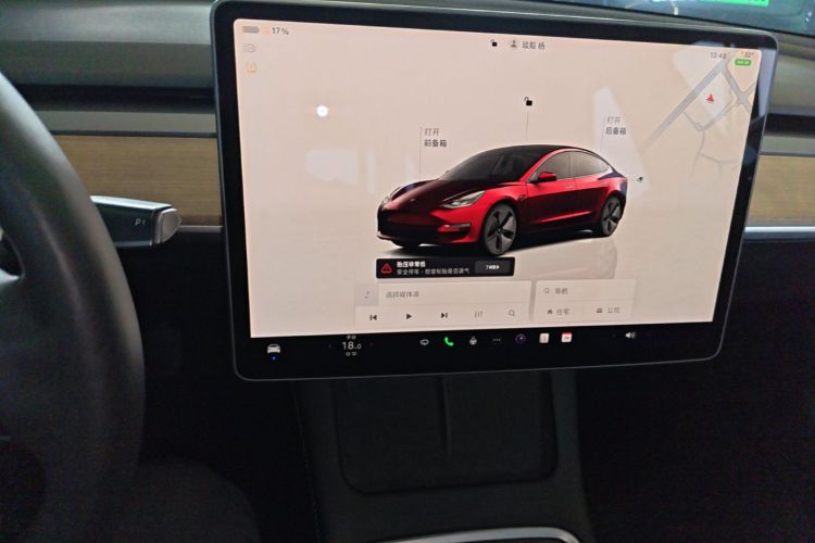 Tesla Model 3 2022 car image #13