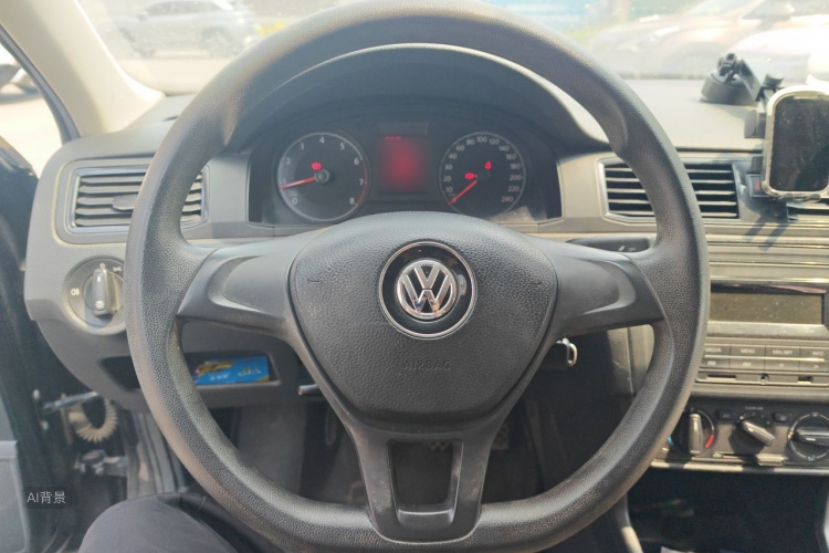 Volkswagen Santana 2018 car image #12
