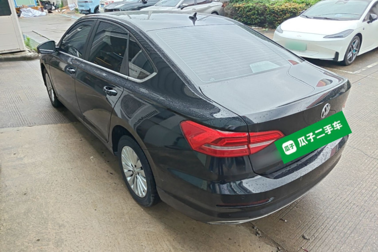 Volkswagen Lavida 2019 car image #5