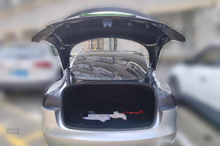 Tesla Model 3 2024 car image #21