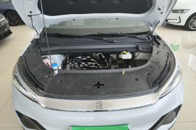 BYD Yuan Plus 2024 immagine di auto #20