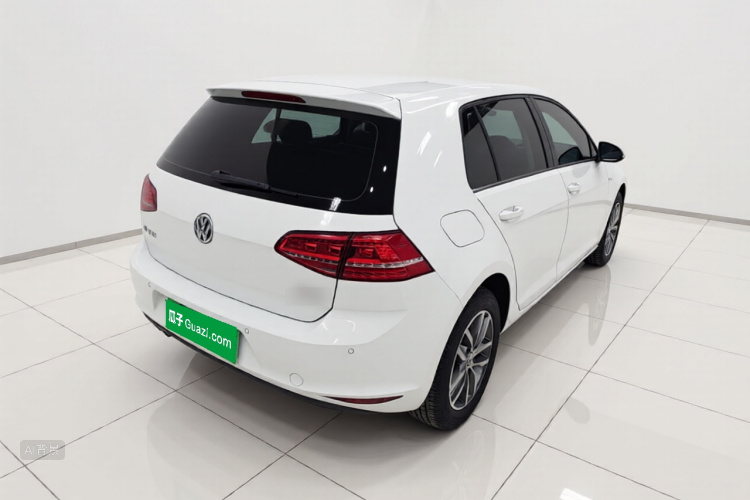 Volkswagen Golf 2016 car image #7