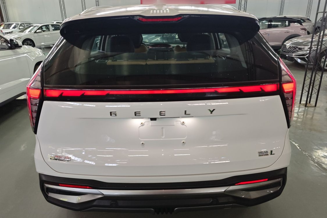 GEELY Boyue L 2026 car image #4