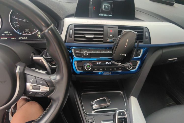 BMW 3 Series GT 2018 #15 BMW 3 Series GT 2018 car image #15