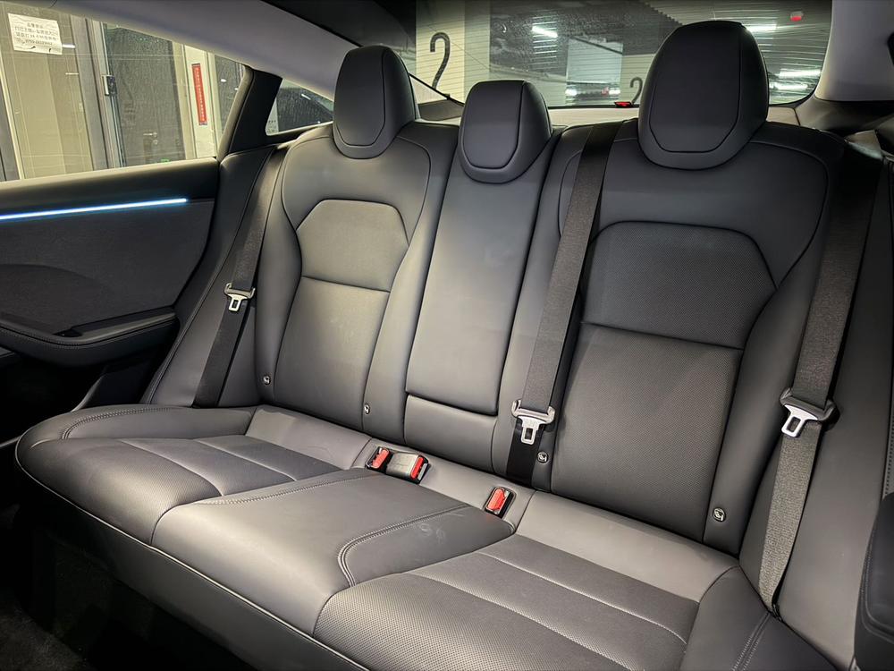 Tesla Model 3 2025 صورة سيارة #21