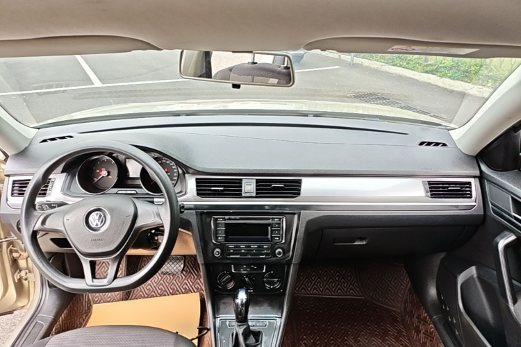 Volkswagen Bora 2020 car image #10