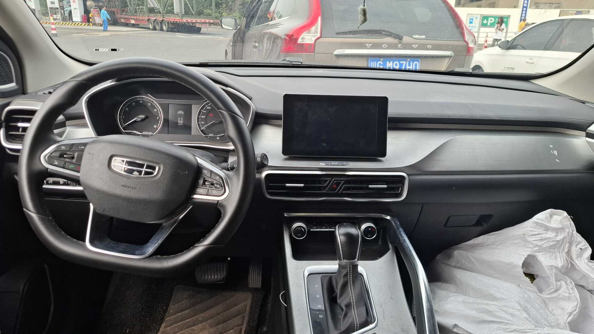 GEELY Coolray 2020 car image #7