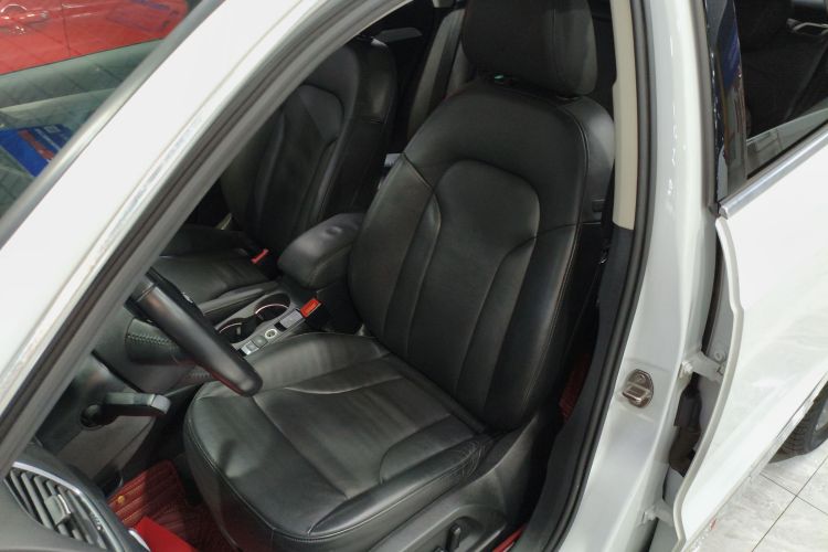 Audi Q3 2016 image de voiture #15