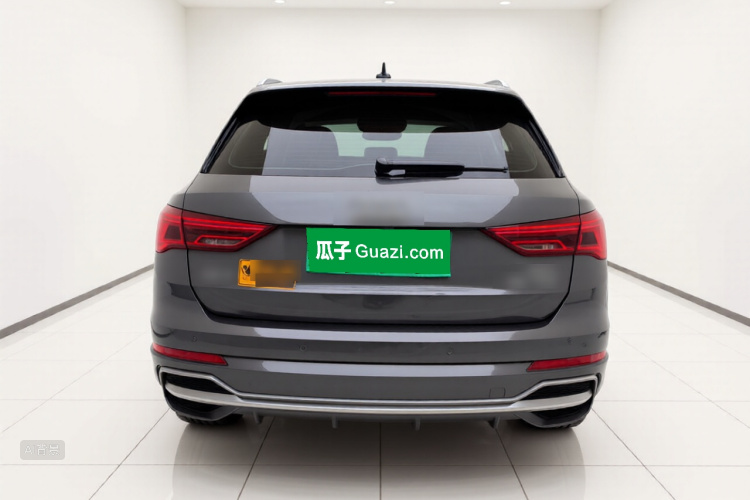 Audi Q3 2020 car image #6