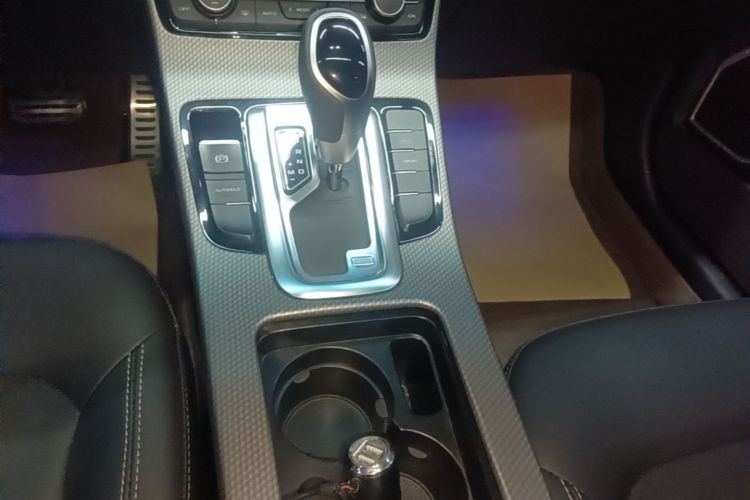 GEELY Emgrand GS 2018 #18 GEELY Emgrand GS 2018 car image #18