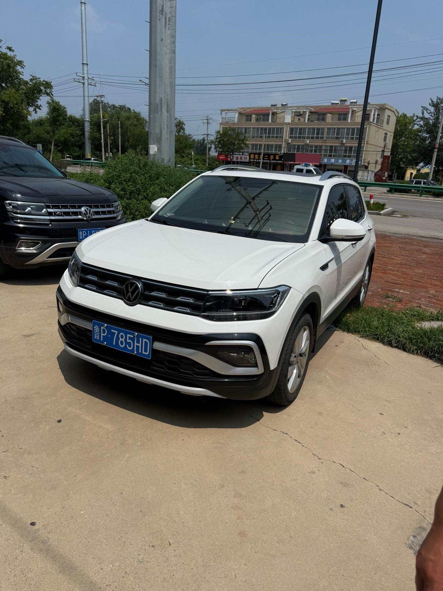 Volkswagen T-Cross 2021 car image 