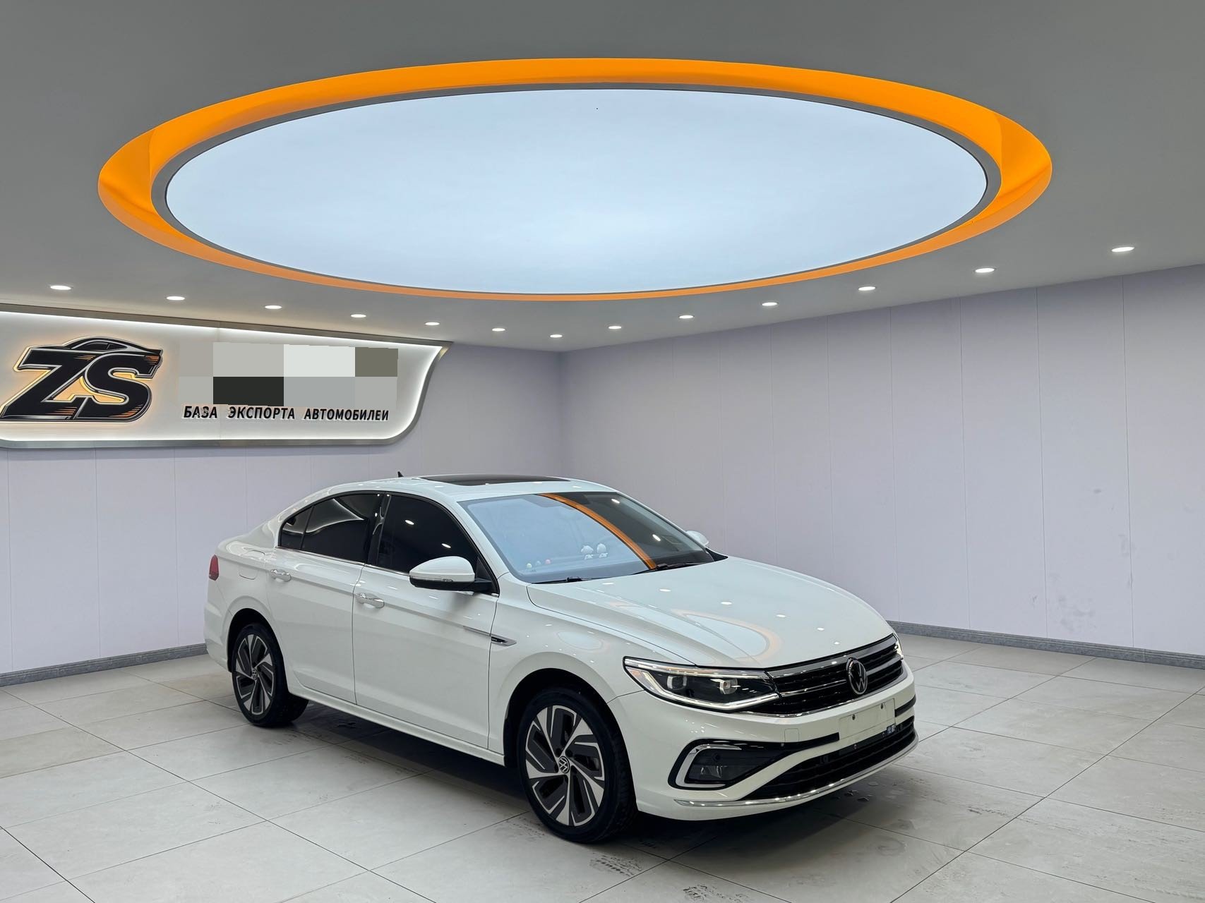 2023 изображение автомобиля #3