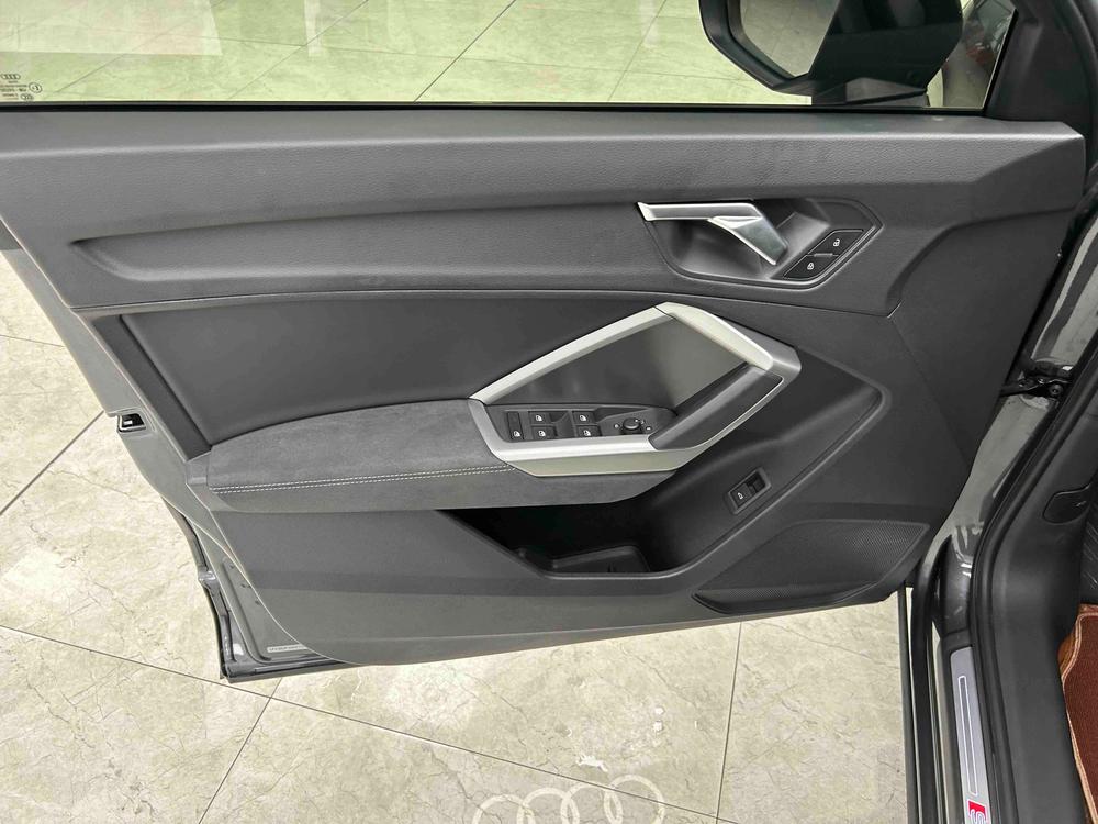 Audi Q3 2022 #13 Audi Q3 2022 car image #13