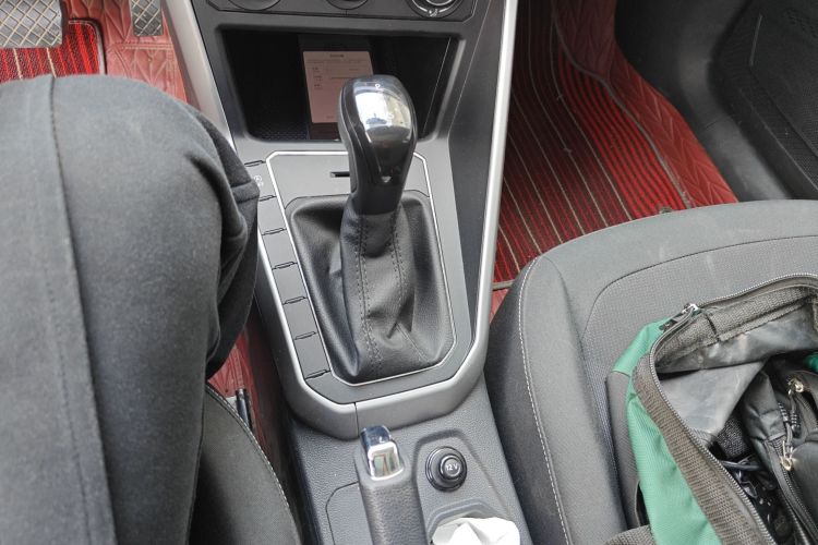 Volkswagen Polo 2021 imagem de carro #14