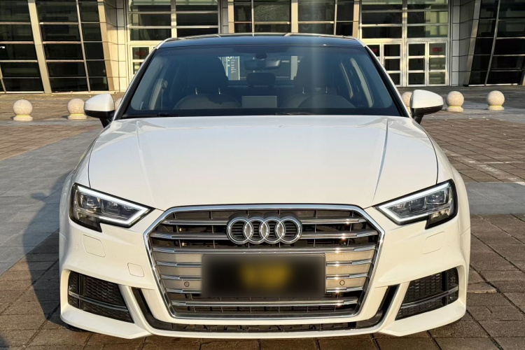Audi A3 2020 car image #3