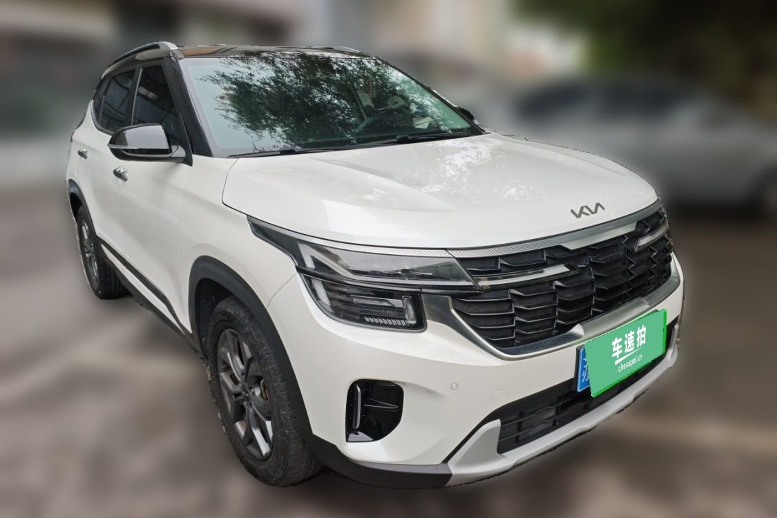 Kia Seltos 2023 صورة سيارة #2