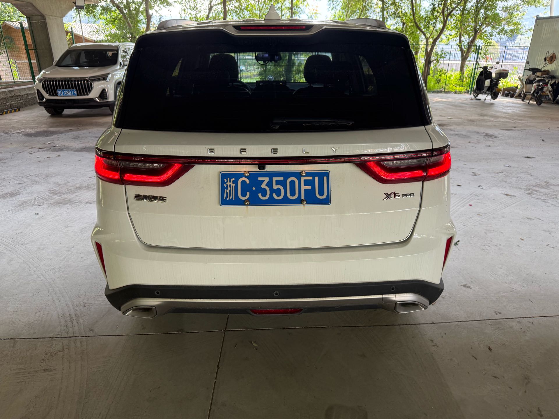 GEELY Vision X6 2021 immagine di auto #8