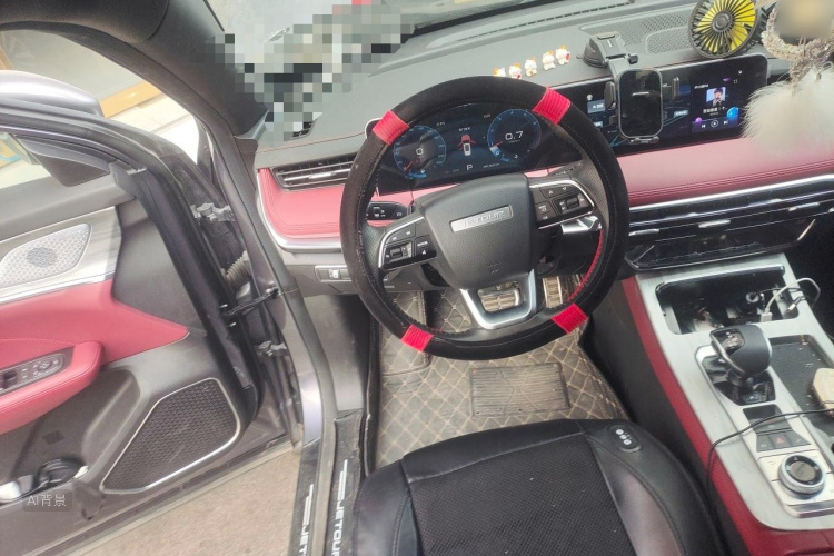 Jetour X70 PLUS 2023 car image #12
