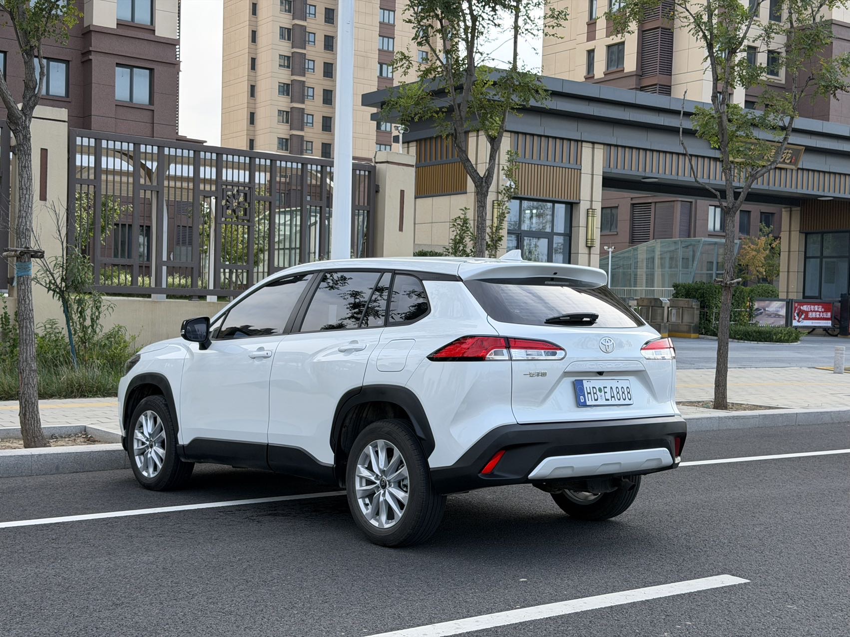 Toyota Corolla Cross 2026 car image #12