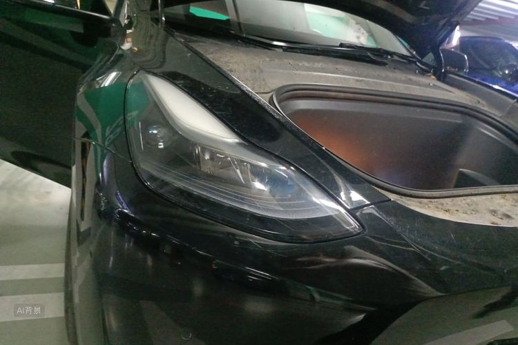 Tesla Model Y 2021 car image #8
