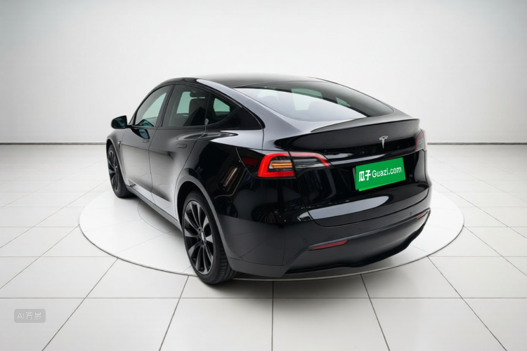 Tesla Model Y 2022 #5 Tesla Model Y 2022 car image #5
