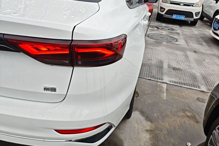 GEELY Emgrand 2023 #8 GEELY Emgrand 2023 صورة سيارة #8