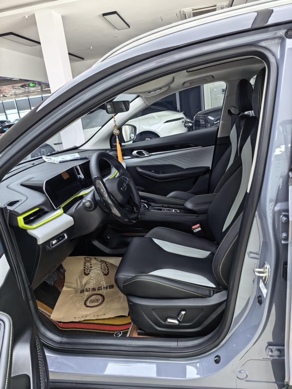 GEELY Coolray 2022 #13 GEELY Coolray 2022 car image #13