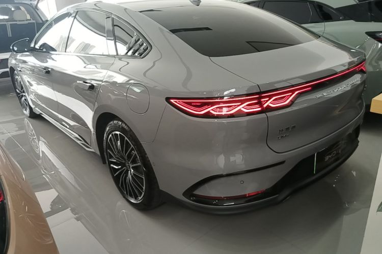 BYD Han 2025 #5 BYD Han 2025 car image #5