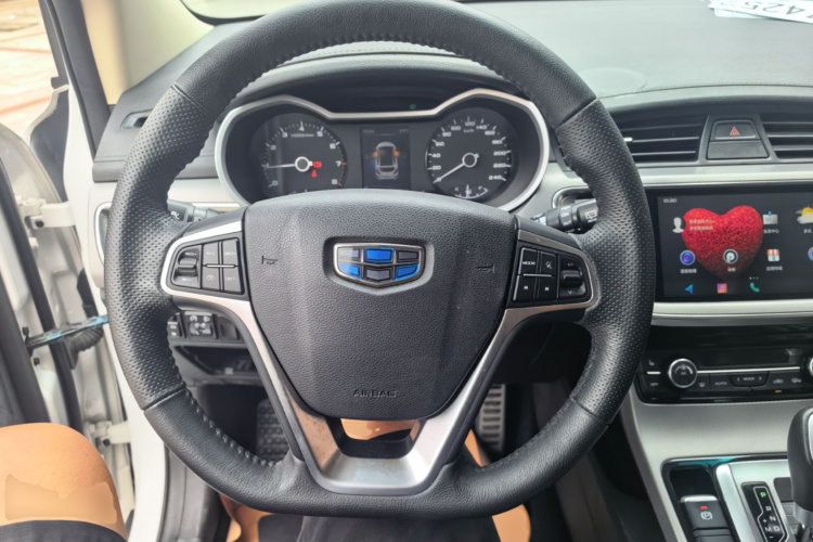 GEELY Emgrand GS 2018 car image #11