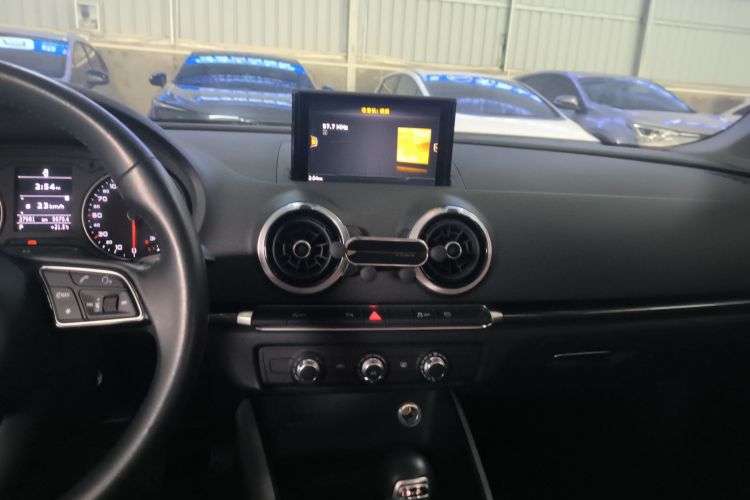 Audi A3 2020 immagine di auto #17